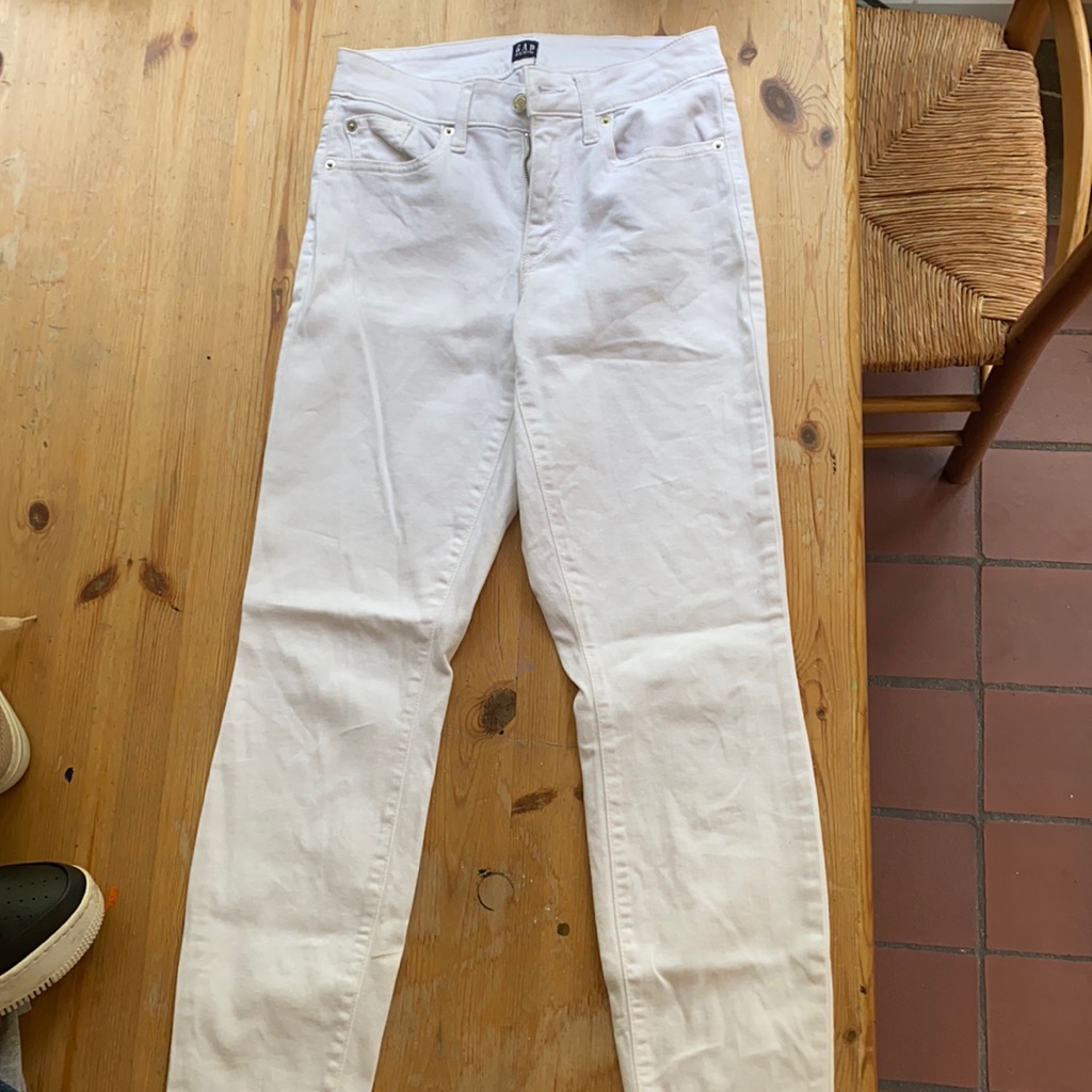 *Gap Jeans*
